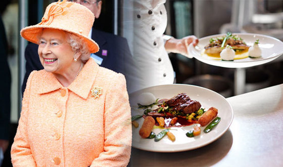 تعرفوا على أغرب عادات تناول الطعام عند الملكة البريطانية إليزابيث صورة رقم 5