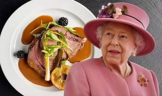 تعرفوا على أغرب عادات تناول الطعام عند الملكة البريطانية إليزابيث صورة رقم 9