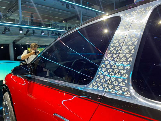 فيديو وصور: مرسيدس تقلب عالم السيارات الكهربائية بـ