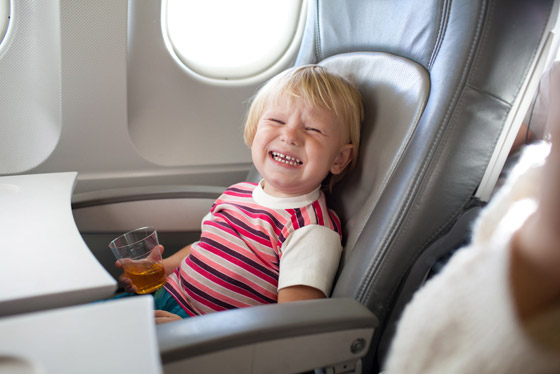 شركة طيران تحل مشكلة الجلوس قرب الأطفال صورة رقم 5