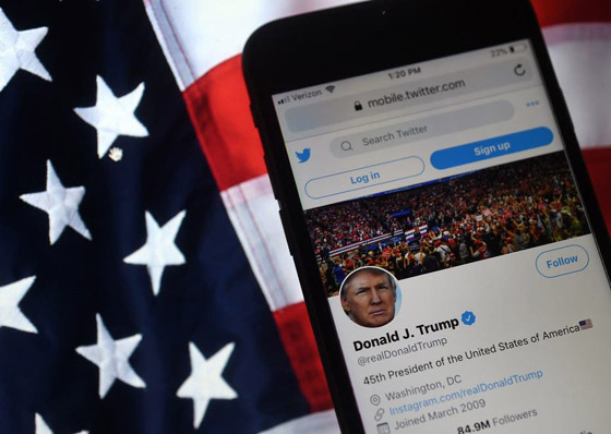 الرئيس السابق ترامب يلجأ للقضاء لإجبار تويتر على إعادة حسابه صورة رقم 4