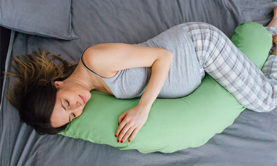النوم أثناء الحمل.. إليكم أفضل الوضعيات حسب الأشهر صورة رقم 1
