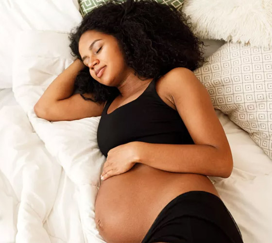 النوم أثناء الحمل.. إليكم أفضل الوضعيات حسب الأشهر صورة رقم 7