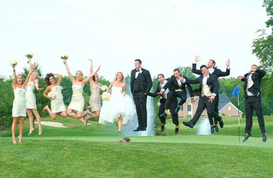 هؤلاء الأشخاص قرروا الخروج عن المألوف في حفل زفافهم: لقطات مبهجة صورة رقم 11