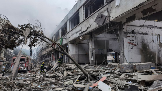 انفجار ضخم بمطعم صيني.. خلّف دمارا مرعبا وتسبب بمقتل وإصابة العشرات صورة رقم 11