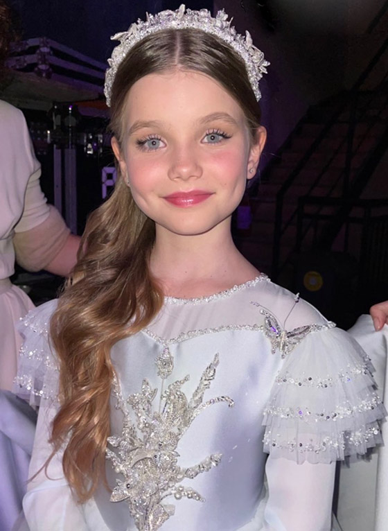 صور: طفلة روسية (9 سنوات) تفوز بلقب أجمل فتاة في أوراسيا صورة رقم 2
