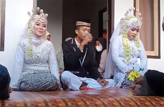 فيديو وصور: إندونيسية تذهب لحفل زفاف حبيبها السابق بدون دعوة فيتخذها زوجة ثانية في نفس الحفل! صورة رقم 4