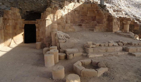 الأردن يعلن اكتشاف مساكن النبي لوط في منطقة الأغوار الجنوبية.. صور صورة رقم 3
