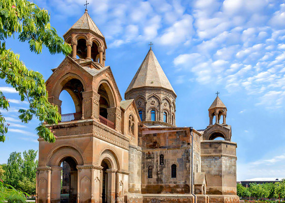بالصور: تعرفوا إلى أجمل 10 كنائس تاريخية في أرمينيا صورة رقم 3