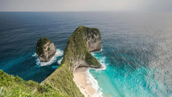 بالصور: تعرفوا إلى أفضل وأجمل 10 شواطئ في العالم لعام 2022 صورة رقم 2