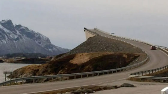 جسر مرعب في النرويج يسقطك أمتارا لقبر مائي.. لكنه آمن! صورة رقم 10