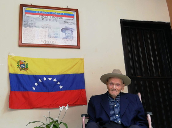  صورة رقم 2 - أكبر رجل معمر على قيد الحياة.. مزارع فنزويلي عمره 112 عاما