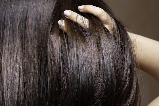  صورة رقم 1 - فوائد زيت الجرجير في تطويل الشعر