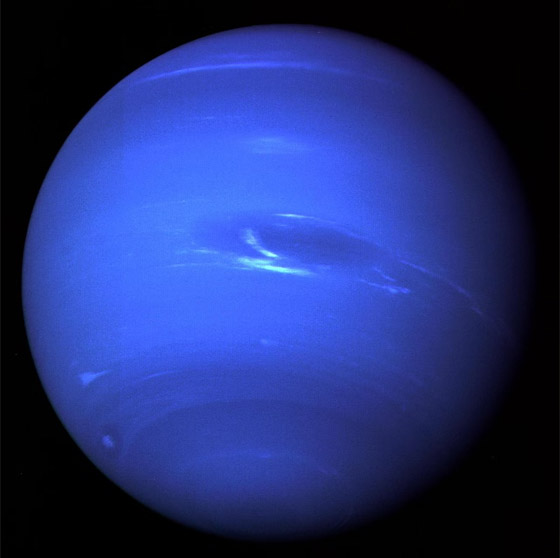  صورة رقم 5 - علماء يحددون أخيرا سبب اختلاف اللون الأزرق في أورانوس ونبتون رغم القواسم المشتركة بين الكوكبين