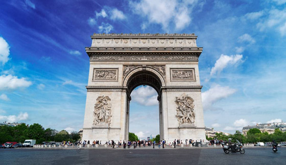4 من أفضل الأماكن السياحية الرومانسية في باريس لقضاء شهر العسل صورة رقم 4