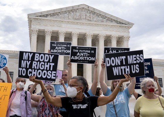 المحكمة الأمريكية العليا تلغي حق الإجهاض التاريخي.. وبايدن حزين! صورة رقم 4