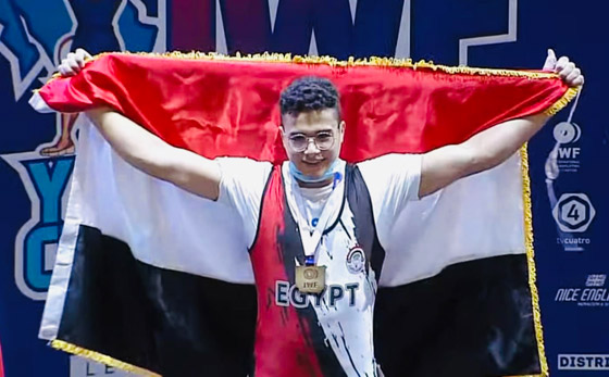  صورة رقم 2 - شاب مصري يحطم الأرقام في بطولة العالم لرفع الأثقال.. وهذا حلمه