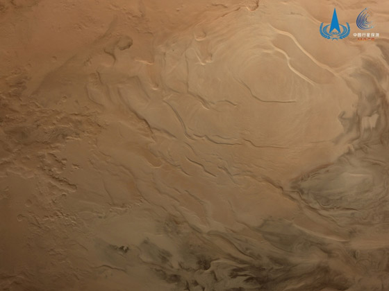 بالصور: مركبة صينية تحصل لأول مرة على مشاهد لكوكب المريخ بأكمله صورة رقم 4