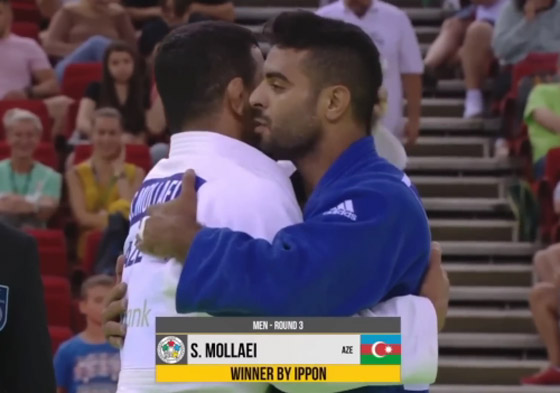  صورة رقم 3 - فيديو وصور: مباراة جودو تنتهي بعناق بين لاعب إيراني وآخر إسرائيلي