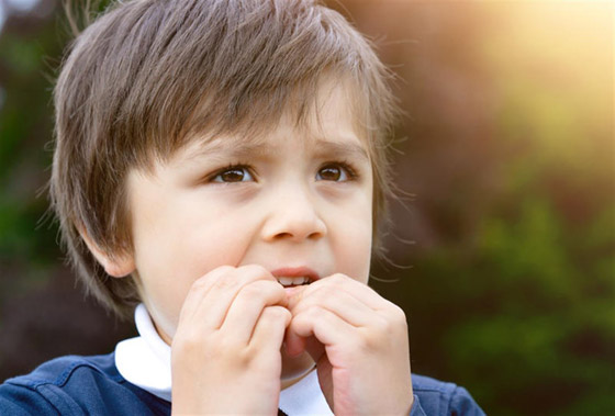  صورة رقم 5 - 6 طرق فعالة لمنع عادة قضم الأظافر عند طفلكِ