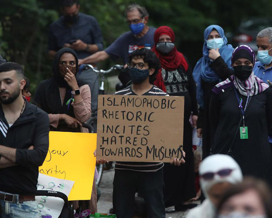  صورة رقم 4 - كندا: جرائم الكراهية ضد المسلمين 