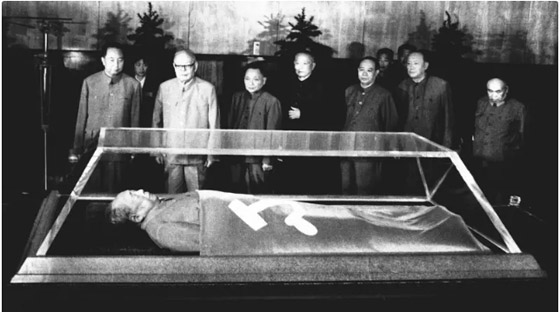 بسبب هذا المرض توفي مؤسس الصين.. وحنطت جثته صورة رقم 4