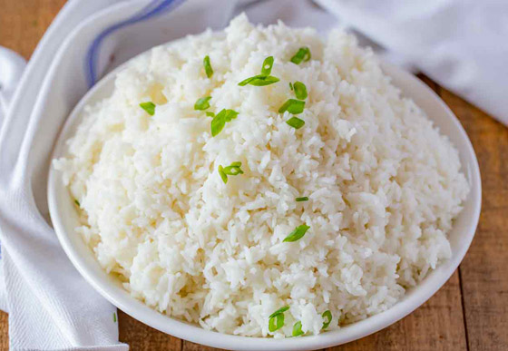  صورة رقم 2 - إليكم طريقة عمل الأرز الصيني للرجيم.. خفيف وطيب