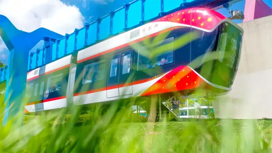  صورة رقم 5 - فيديو: الصين تكشف عن قطار مغناطيسي معلق بالهواء يسير دون كهرباء