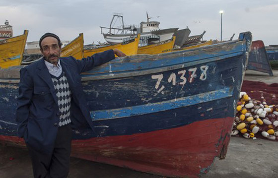  صورة رقم 2 - فيديو: بحار مغربي أبحر لأكثر من 100 يوم بالمحيط بقارب شراعي صغير