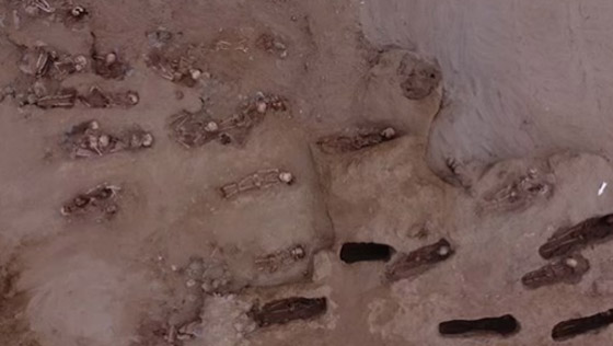 بالصور: اكتشاف مقابر لـ76 طفلاً في البيرو قُدّموا كأضاح صورة رقم 4