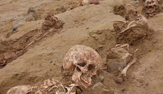 بالصور: اكتشاف مقابر لـ76 طفلاً في البيرو قُدّموا كأضاح صورة رقم 2