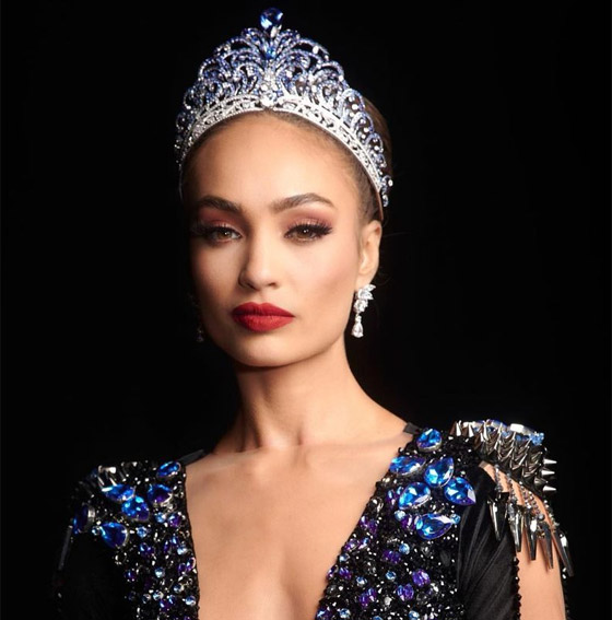  صورة رقم 13 - فيديو وصور ملكة جمال الكون: أمريكية من أصل فلبيني ومشاركة لبنانية وبحرينية