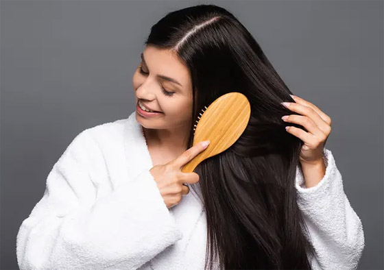 5 أقنعة طبيعية مثالية لتغذية الشعر في فصل الشتاء صورة رقم 1