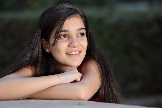  صورة رقم 5 - شابة لبنانية تخطف قلوب حكام 
