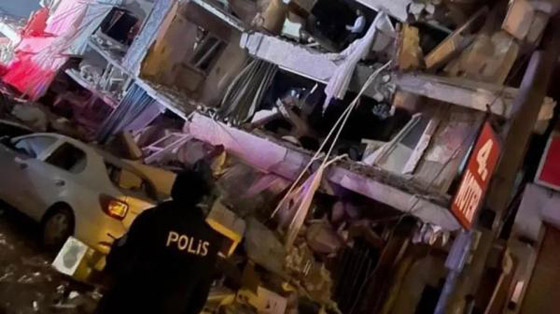  صورة رقم 5 - زلزال ثاني يضرب تركيا وسوريا: أكثر من 1500 قتيل.. دمار هائل ومرعب!