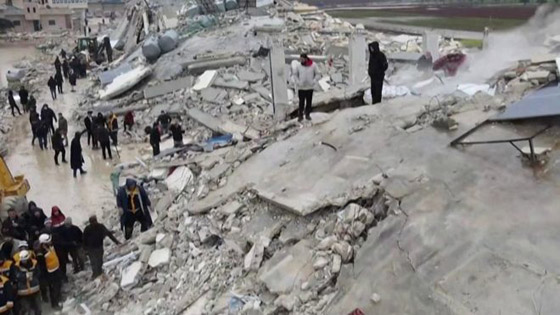  صورة رقم 10 - زلزال تركيا وسوريا: 4500 قتيل والآلاف تحت الركام.. زلزال ثالث يضرب المنطقة!
