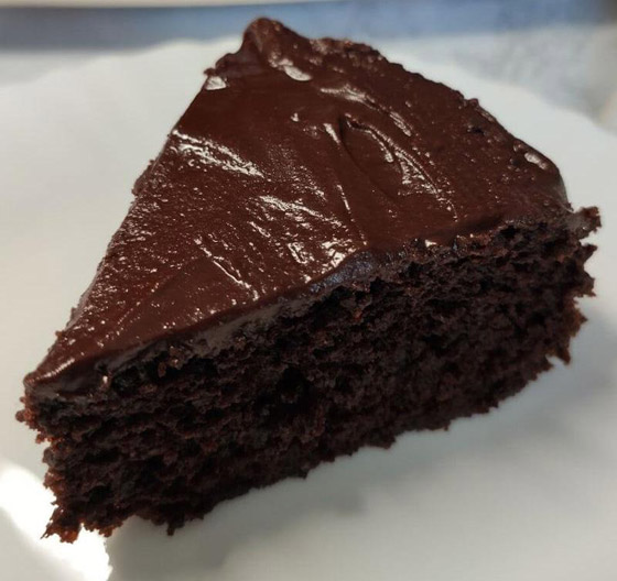  صورة رقم 3 - اصنعي كعكة الشوكولاتة اللذيذ في منزلك.. بخطوات بسيطة