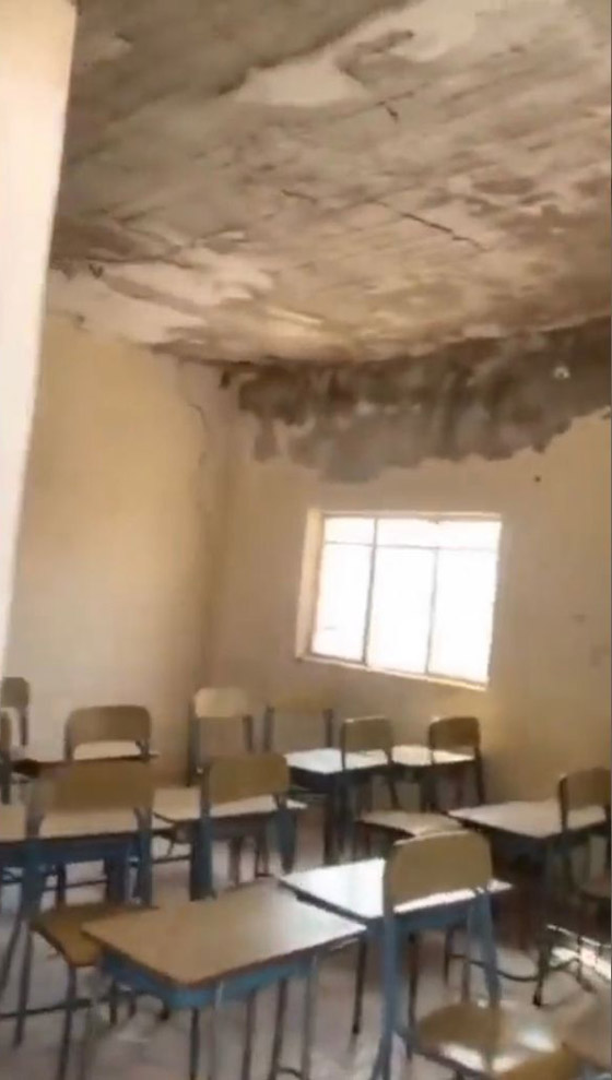  صورة رقم 4 - فيديو صادم من العراق: سقف الغرفة انشق وخر  على رؤوس الطلاب