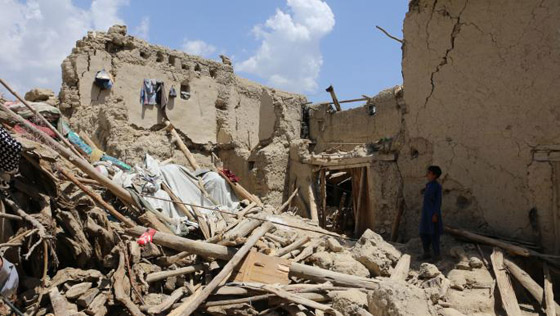  صورة رقم 4 - زلزال قوي يضرب أفغانستان وباكستان