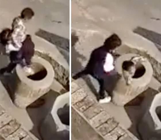  صورة رقم 2 - فيديو صادم: طفلة صينية تتسلى بإلقاء طفل صغير في بئر عميقة!