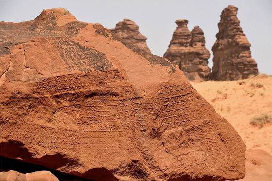مقابر رائعة بقلب الصحراء.. جوهرة التاج الأثرية بالسعودية.. ما أهميتها؟ صورة رقم 5
