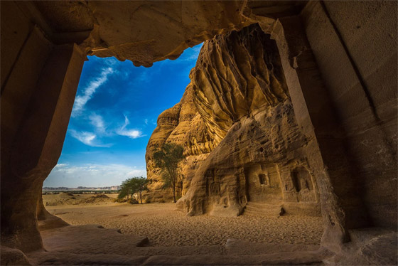 مقابر رائعة بقلب الصحراء.. جوهرة التاج الأثرية بالسعودية.. ما أهميتها؟ صورة رقم 3
