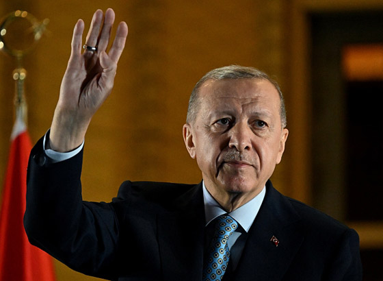 رحلة أردوغان من بائع للكعك إلى سدة الحكم في تركيا صورة رقم 1