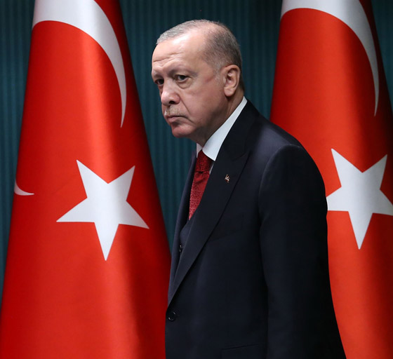 رحلة أردوغان من بائع للكعك إلى سدة الحكم في تركيا صورة رقم 9