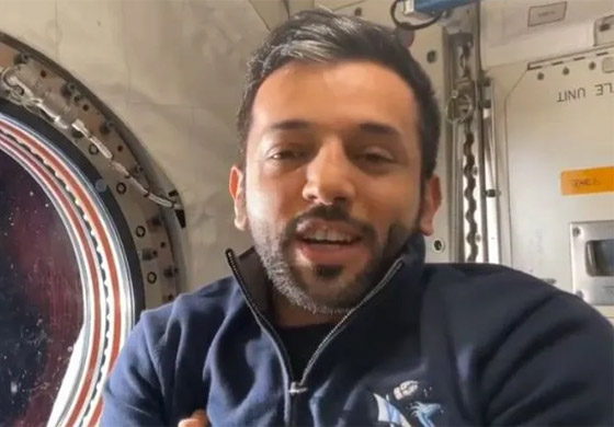  صورة رقم 7 - آخر فيديو لسلطان النيادي بالفضاء.. رسالة مؤثرة للعرب قبيل عودته للأرض