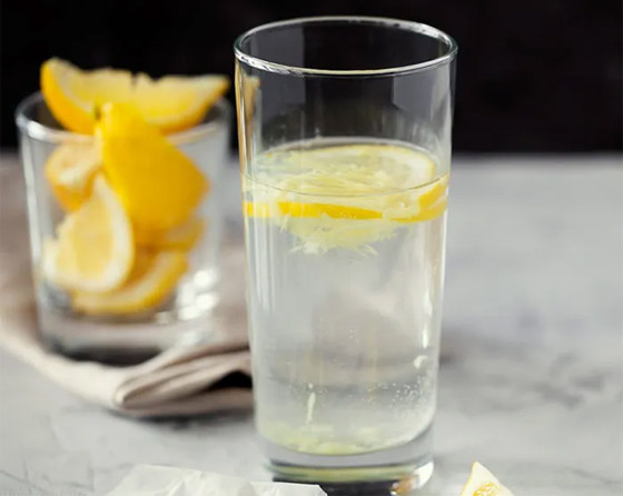  صورة رقم 2 - 11 سببا مدهشا لبدء يومك بشرب الماء والليمون.. تعرف إليها