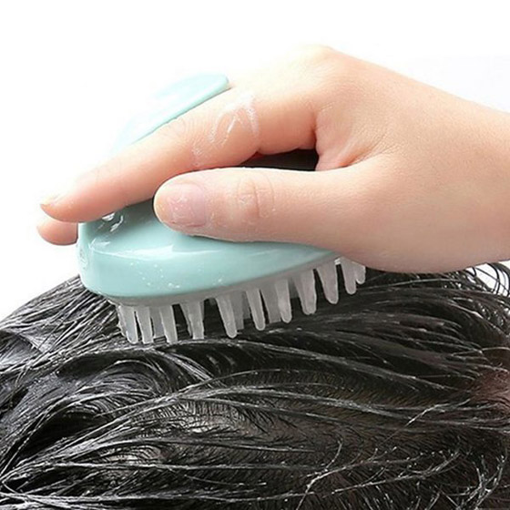  صورة رقم 4 - فوائد استعمال فرشاة تدليك الشعر المصنوعة من السيليكون