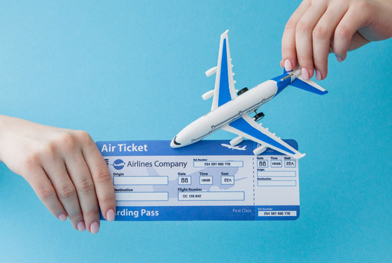  صورة رقم 1 - هام للمسافرين.. تعرفوا إلى كيفية قراءة تذكرة الطائرة