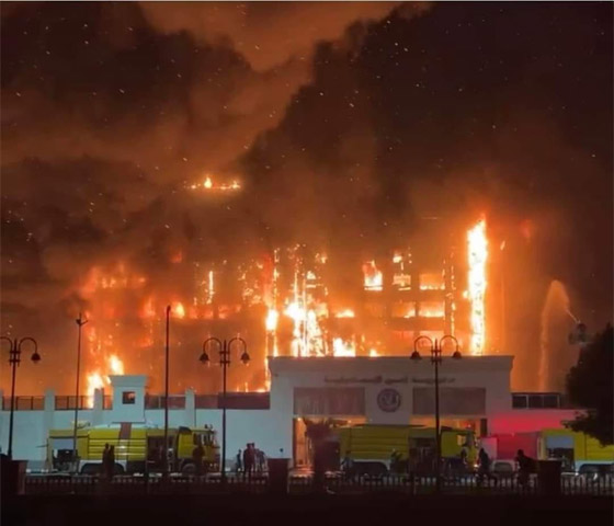  صورة رقم 4 - حريق ضخم يلتهم مديرية أمن الإسماعيلية بمصر.. انهيار المبنى وعشرات الإصابات