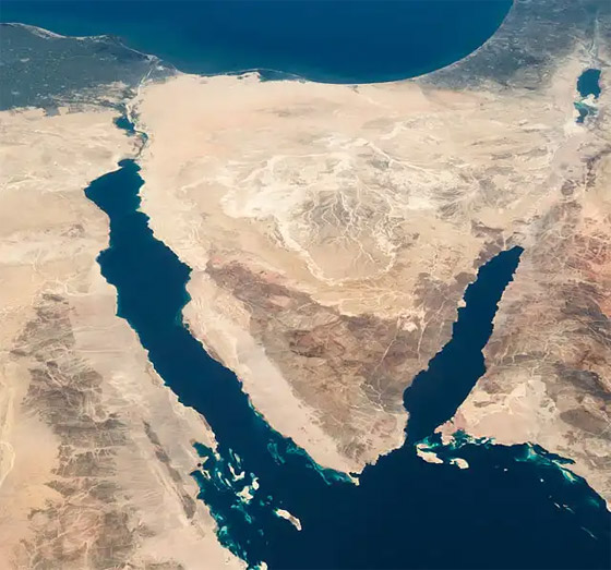  صورة رقم 7 - ما حقيقة حذف شبه جزيرة سيناء من خرائط غوغل؟